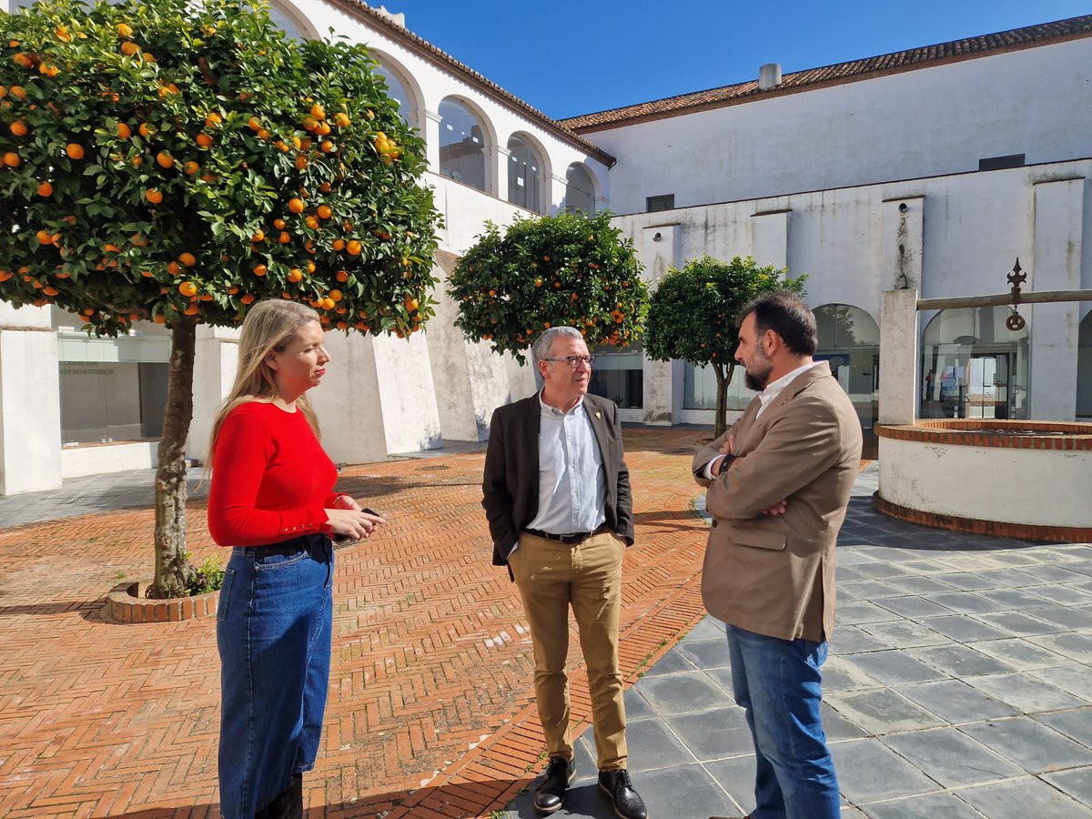 Reto Demográfico (@rdemografico) on Twitter photo ►<a href="/Pacoboya/">Francés Boya Alós</a> se ha reunido en Badajoz
con el presidente de la Diputación provincial <a href="/magallardomir/">M. Ángel Gallardo Miranda/❤️</a>
→ Para analizar los proyectos conjuntos en el ámbito de reto demográfico
» Como el futuro Centro de Innovación Territorial en Olivenza ►<a href="/Pacoboya/">Francés Boya Alós</a> se ha reunido en Badajoz
con el presidente de la Diputación provincial <a href="/magallardomir/">M. Ángel Gallardo Miranda/❤️</a>
→ Para analizar los proyectos conjuntos en el ámbito de reto demográfico
» Como el futuro Centro de Innovación Territorial en Olivenza