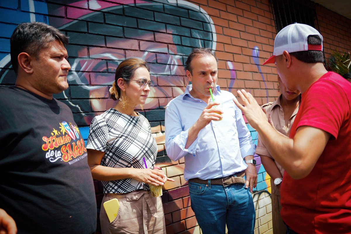 Hoy recorrimos el barrio Obrero para empezar a trabajar en lo que será “la ruta de salsa” 

El barrio Obrero es conocido por tener el museo de la salsa más antiguo del mundo, lo visitan cientos de turistas al mes y refleja la historia de la música que nos representa como ciudad.