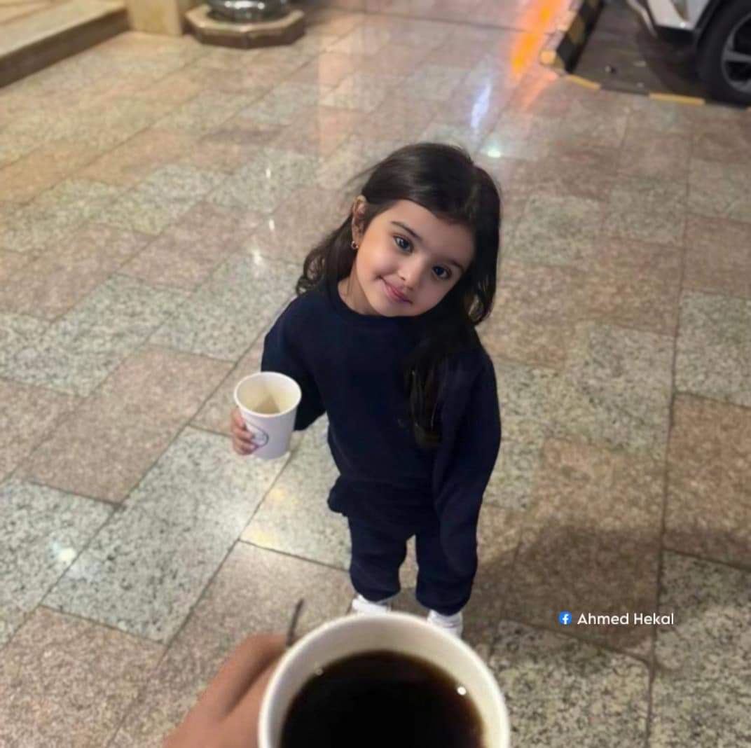 AMaher200's tweet image. الخروجه الا هحب اخرجها كمان 5 سنين كدا 💕