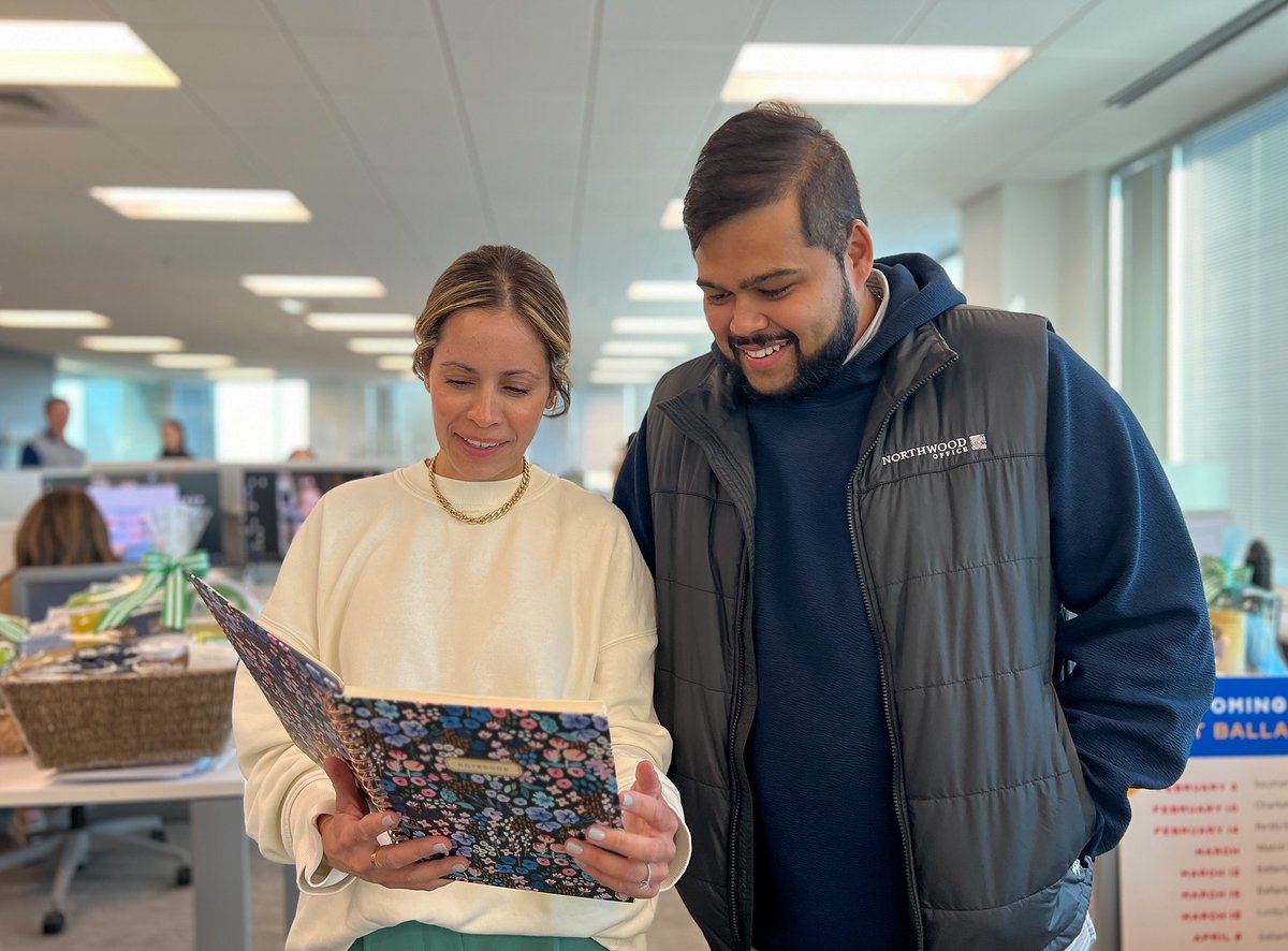 Our team members recognize that we are stronger collectively, and we capitalize on our unique structure to provide incomparable experiences for our customers.

JOIN OUR TEAM >> recruiting.adp.com/srccar/public/…
#northwoodoffice #workenvironmentsthatinspire