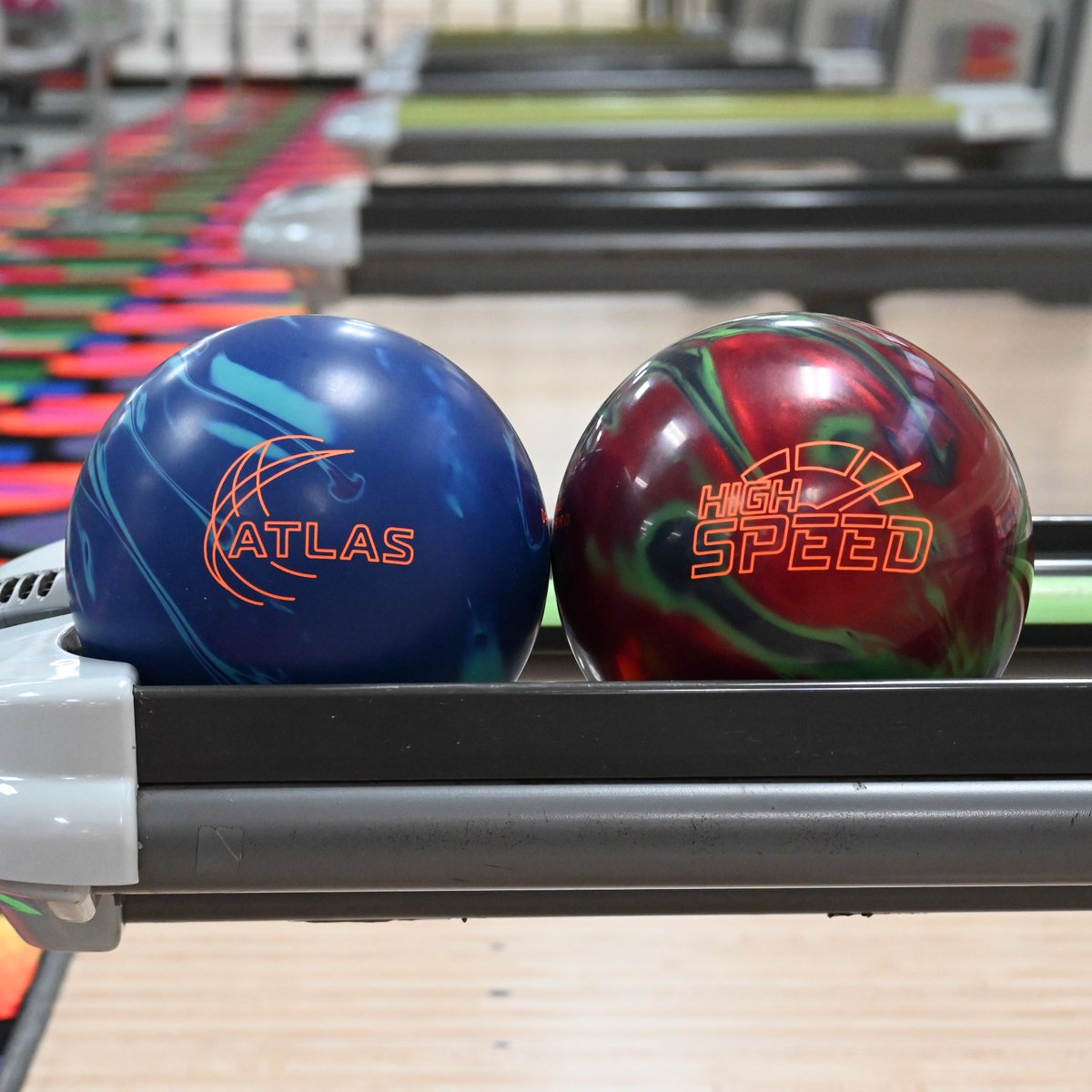 If you could pair any Columbia 300 core and coverstock together to make your own ball, what would it be?
#Columbia300