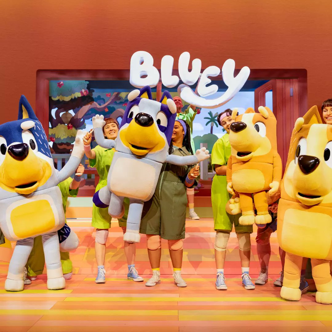 Family fun in Brum (@familyfuninbham) on Twitter photo AD~ If you're a fan of Bluey then you're going to love this! Bluey <a href="/brumhippodrome/">Birmingham Hippodrome</a> was so much fun. The puppeteers were amazing and really brought Bluey to life!
👛Tickets from £17.50
📅 On until 4th February
⌚ Running time 50mins
👧👦 All ages welcome AD~ If you're a fan of Bluey then you're going to love this! Bluey <a href="/brumhippodrome/">Birmingham Hippodrome</a> was so much fun. The puppeteers were amazing and really brought Bluey to life!
👛Tickets from £17.50
📅 On until 4th February
⌚ Running time 50mins
👧👦 All ages welcome