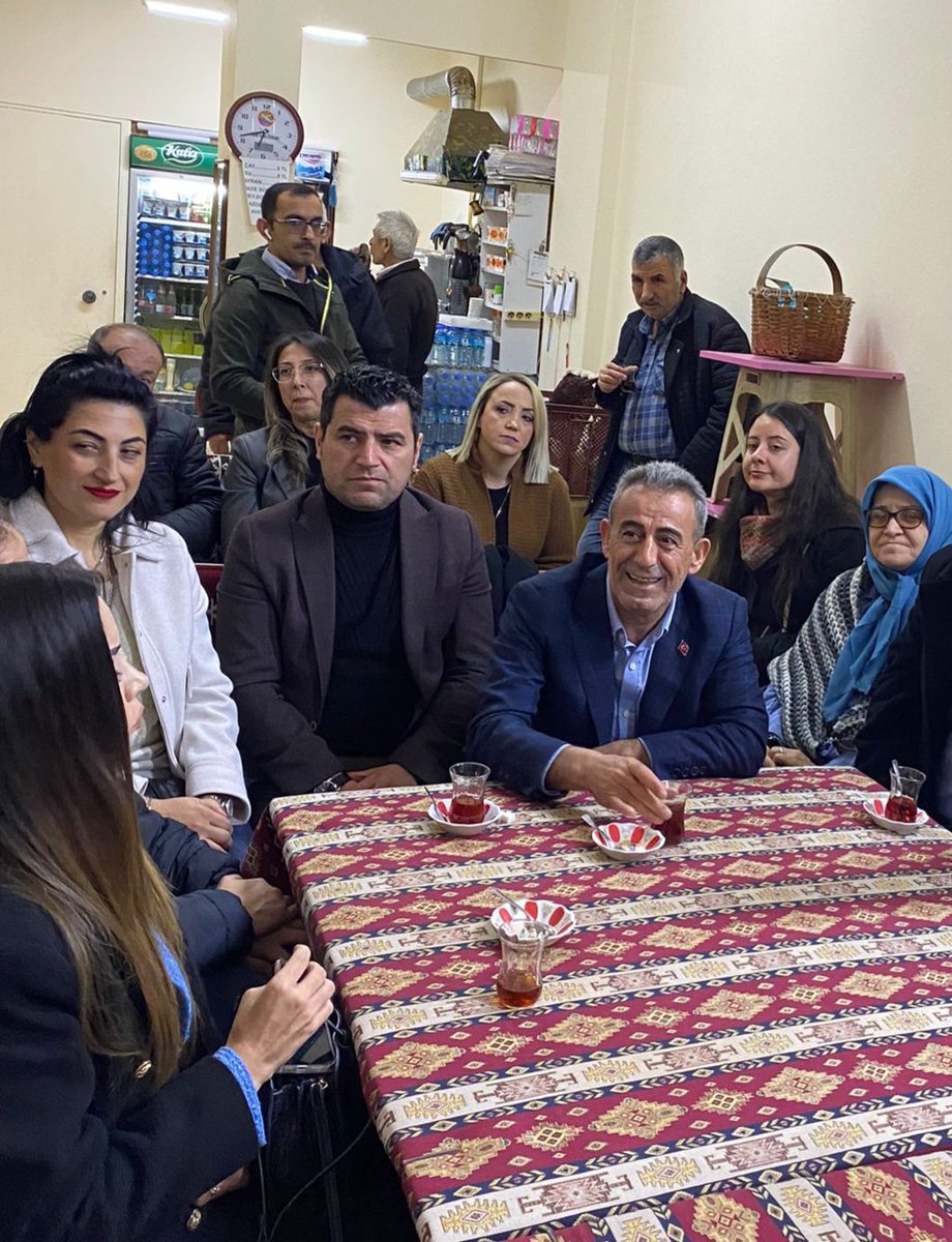 Cevdetcayir35's tweet photo. Ege Yörükleri Kültür ve Dayanışma Derneği Başkanı Celal Koç ve Yönetimine ziyarette bulunduk. Nazik misafirperverlikleri için teşekkür ederiz. https://t.co/e7rayiX3jt