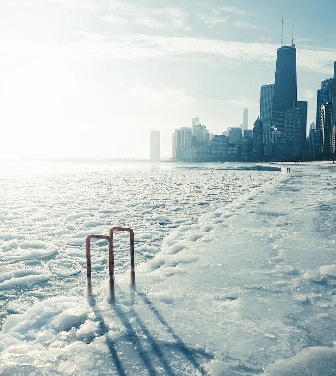 POV: Windy City Winter Wonderland ❄️🏙️⁠
⁠
Chicago snapshots by:⁠
@visit.chicago @vpetrella11 @inairshare_designer ⁠
@lifeviachicago @avinshutterbug @secret.chicago @danonstage @waywelling @David.sowa @barrybutler9 @shotsofchicago ⁠