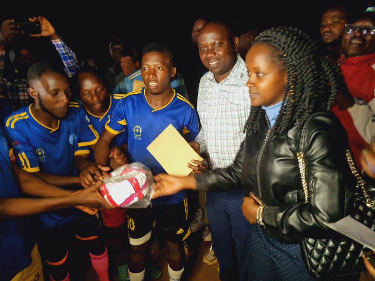 None tariki ya 01 Gashyantare 2024, Umuyobozi w'Akarere wungirije ushinzwe imibereho myiza Madamu Mukandayisenga Janviere* 
Yitabiriye imikino y'umupira w'amaguru @NashoSector yari ifite insanganyamatsiko igira iti: *"Turanyuzwe kubera y'imiyoborere myiza.
Byagenze neza.
