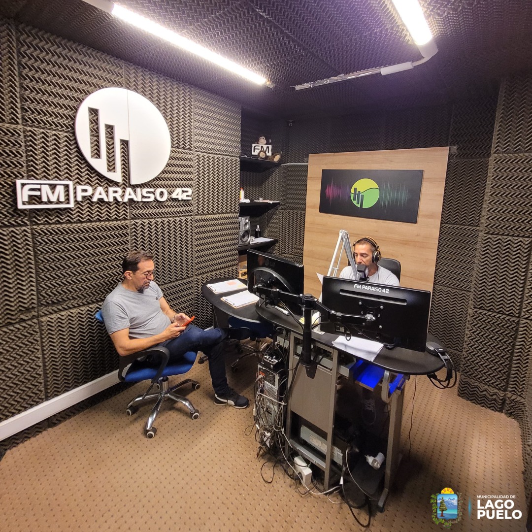 IvanFernandezLP's tweet photo. Próximamente comenzará a funcionar la Comunidad Organizada de Lago Puelo (COLP), entidad integrada por diferentes instituciones, entidades y organizaciones sociales. La idea es q las políticas sociales las defina la COLP y no un funcionario/a. #LagoPuelo #Chubut #COLP https://t.co/S2dN1HbrPT