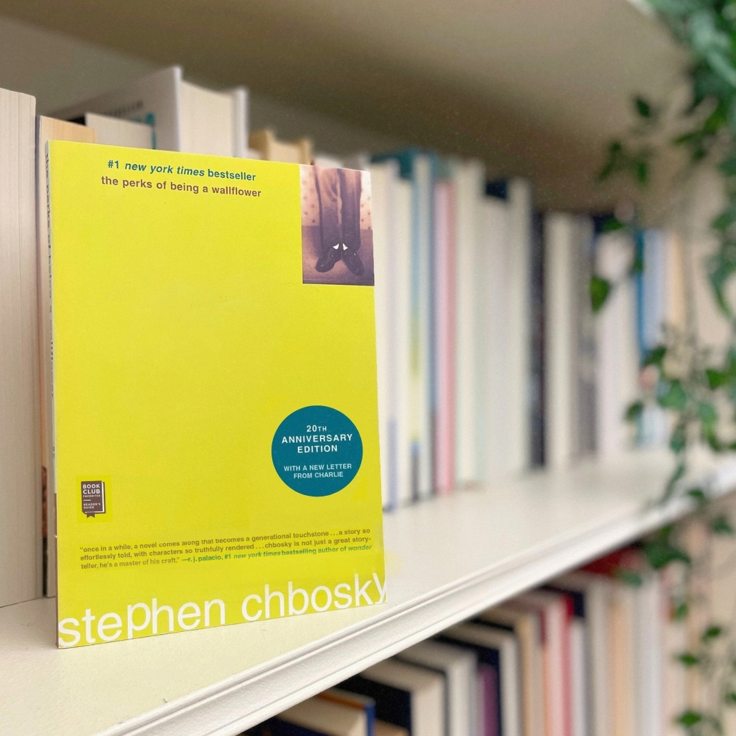 Sweepstakes alert!!! We're celebrating the 25th anniversary of #ThePerksOfBeingAWallflower by giving away 25 copies of this iconic book, signed by author Stephen Chbosky! Enter for a chance to win here: spr.ly/6015pow0f @MTVBooks Rules: spr.ly/6016pow0A