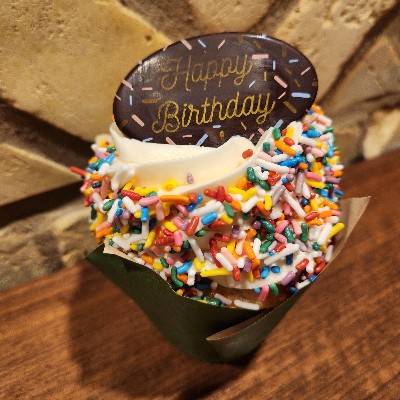 What better way to kickoff Cafe J’s 2 year anniversary than with a signature cupcake?

Don’t miss your chance to grab a vanilla confetti cupcake, filled with delicious raspberry jam and topped with a sweet buttercream frosting!

They will be featured for the month of January! 🧁