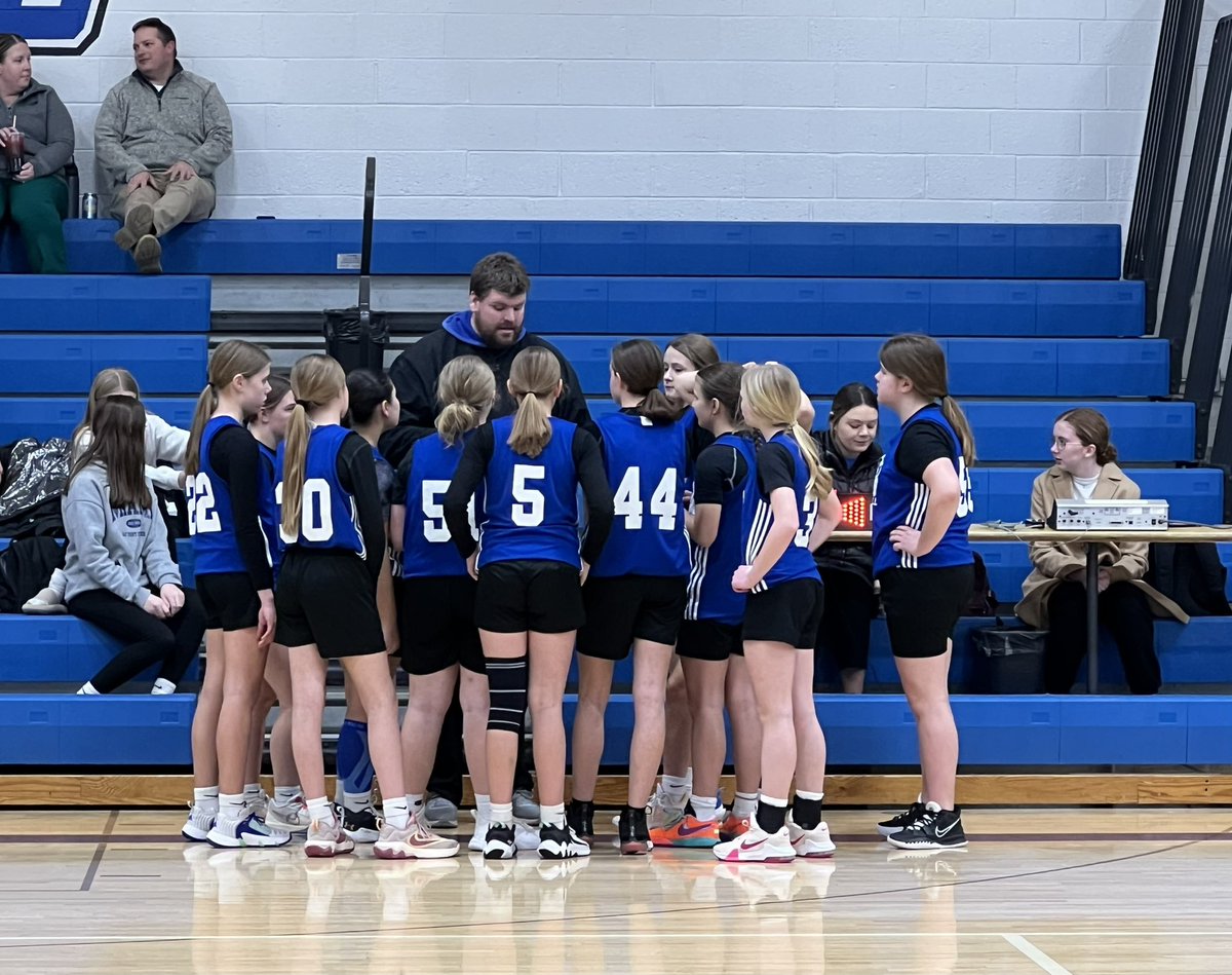 KoMetHoops's tweet photo. It’s Game Day KoMet Nation!
@KoMetHoops vs @LHSEaglesGBB 
📅 Thursday, February 1, 2024
🏀 JV @ 7:00
🏀 C Squad @ 5:15
📍 RLHS

🏀 8th Grade @ 5:45
🏀 7th Grade @ 4:30
📍 St. John’s Catholic School

🏀 Varsity plays Fri @ 7:30

@gabbyw_13 @MrLatimerKM @HugebackLexi @BrocThreinen https://t.co/uv51DFX7Xf