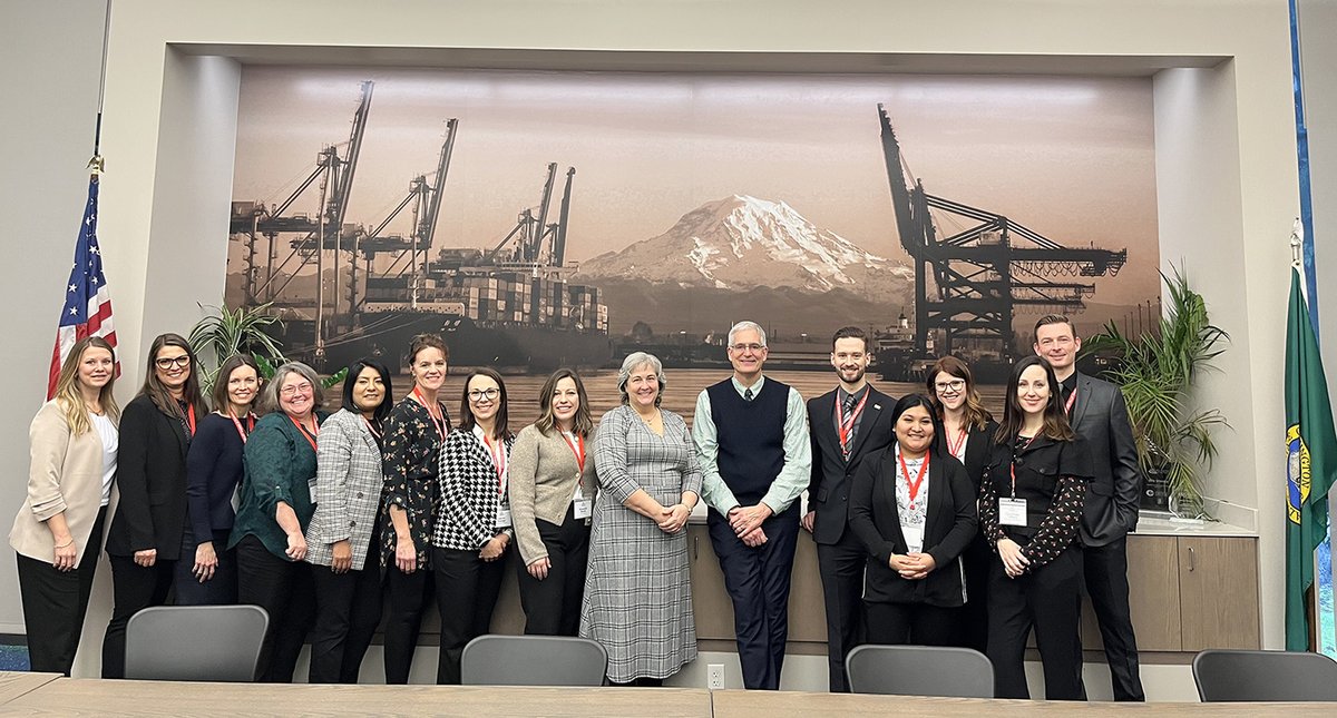 It was great to host the @WVChamber as they visited Olympia yesterday! We love our local Grassroots Alliance partners. Community chambers do important work advocating for their local businesses, and AWB is proud to be a partner in offering that support. #waleg 📷: Shiloh Burgess