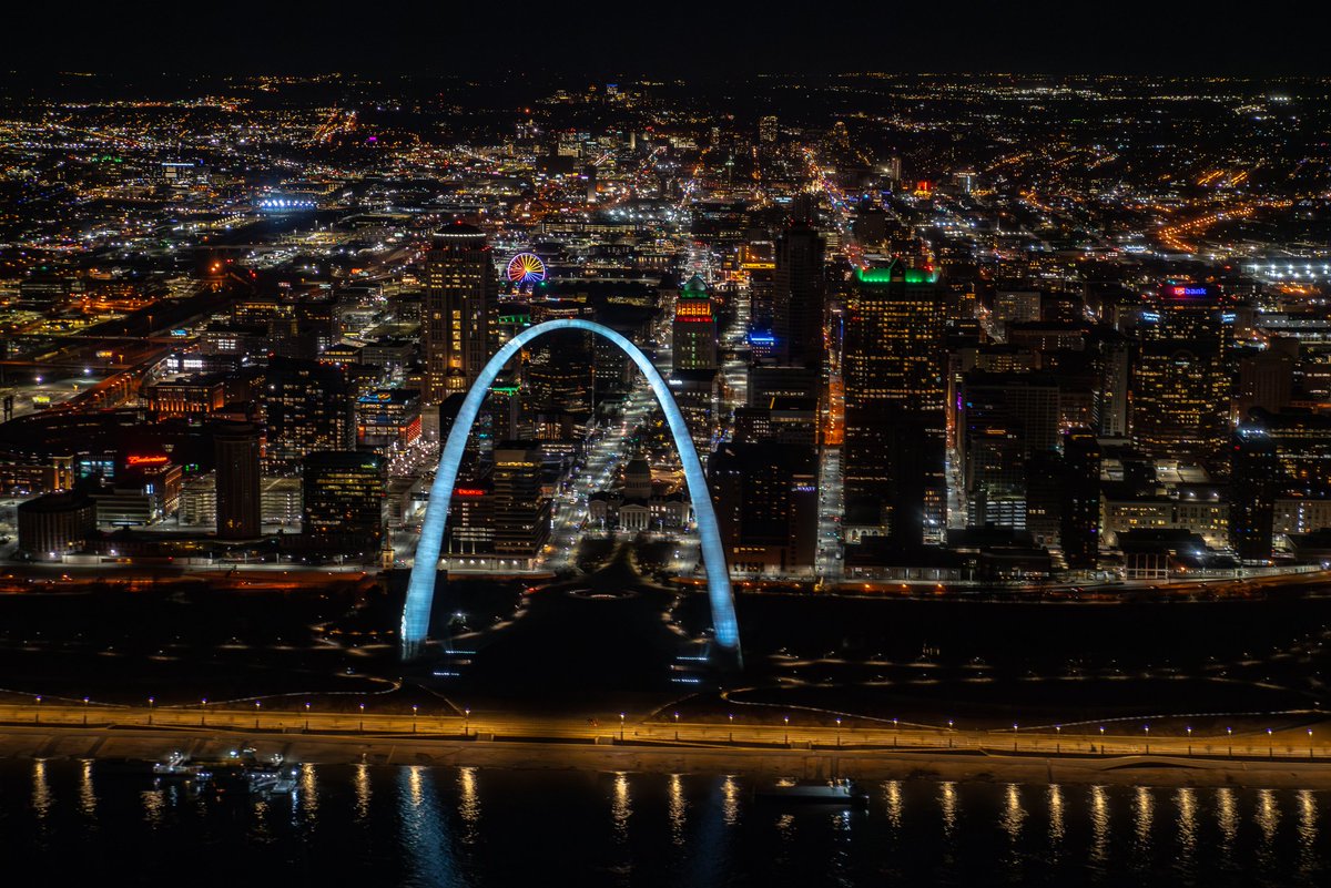 STL_from_above tweet picture