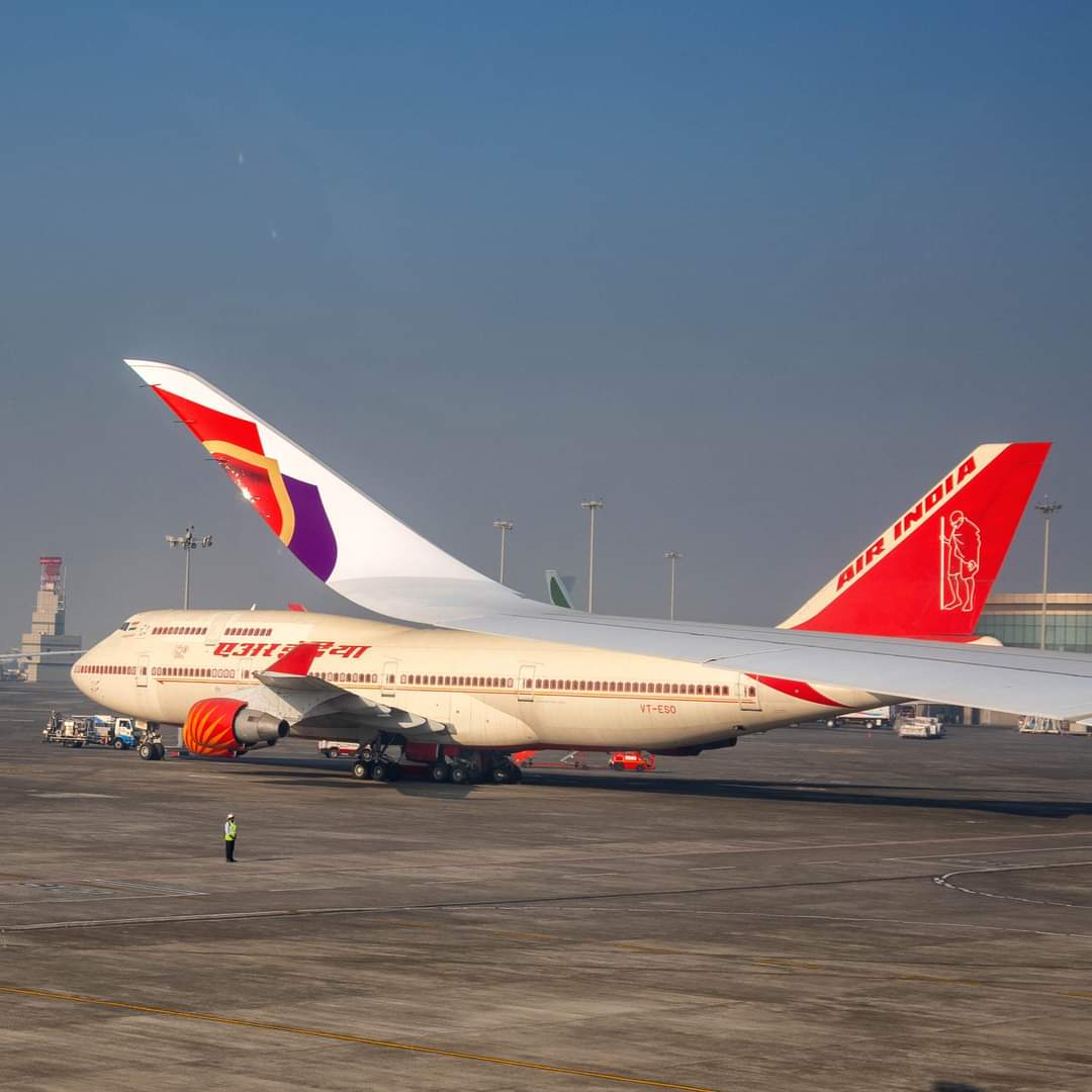 The past and the present in same frame ... 
#airindia #prideofindia #airlines