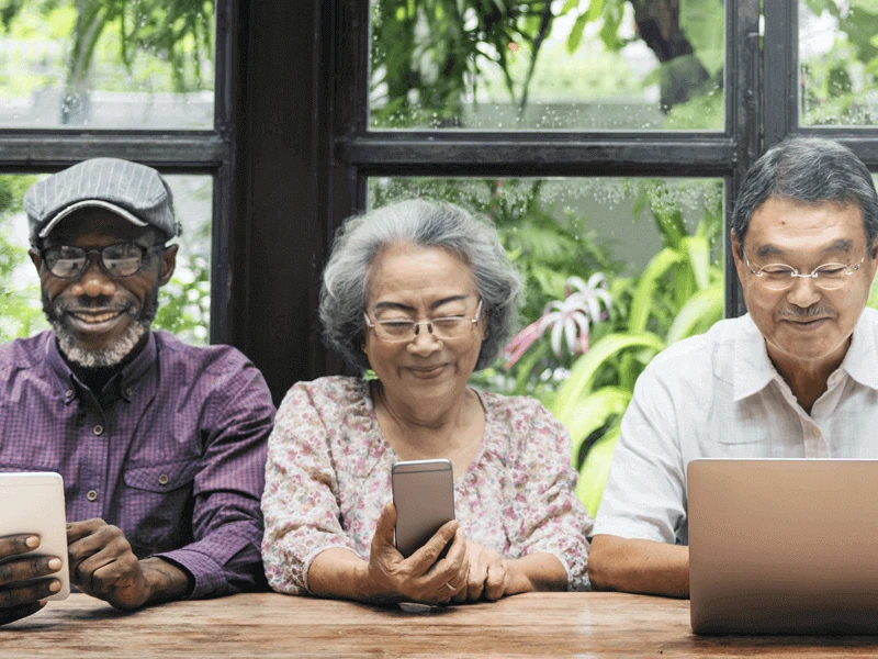 SeniorsEdmonton's tweet photo. Stay connected 💻
Get tech support through our available programs!

https://t.co/gXWM51E8ak https://t.co/ZKaIDznwq9