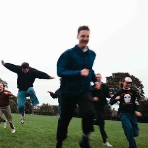 Amazing Radio tweet media