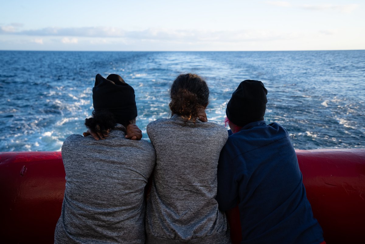 Sunlight*, a 21-year-old woman from Tigray on #OceanViking: “In my country there is war, you cannot stay there. I went to Sudan with my family. We were placed in a UNHCR camp. My family stayed but I went to the city to find a job. Suddenly, I realized I was in Libya ..." (1/2)