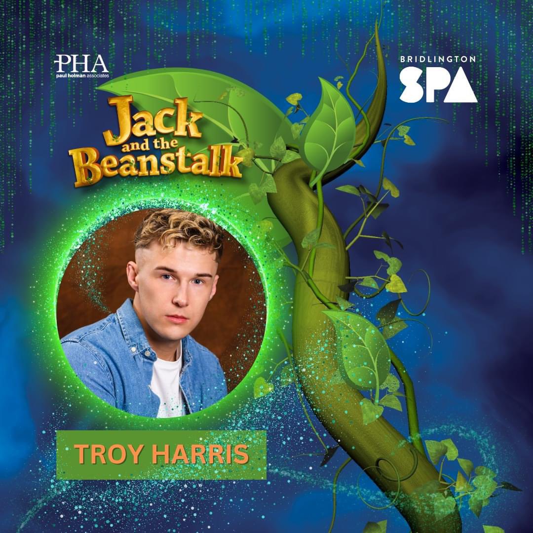 bridspa's tweet photo. 🎄 We are delighted to announce that this years panto is Jack and the Beanstalk and that Muddles AKA @TroyHarrisUK will be returning! 🎄 

Tickets are now on sale (oh yes they are)

Sat 14 December - Sun 5 January

🎟️ Book Here https://t.co/NUysZkAOuT https://t.co/h8rmnGFJ8P
