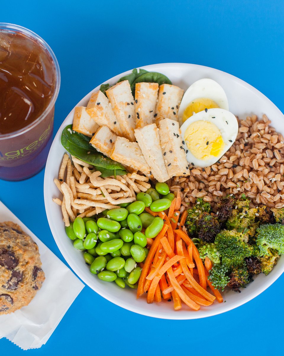 Prioritize your heart health with each bite this month! Our salads are packed with heart-healthy ingredients like leafy greens, fresh berries, and avocados. Choose the best for your health and heart at Coolgreens.