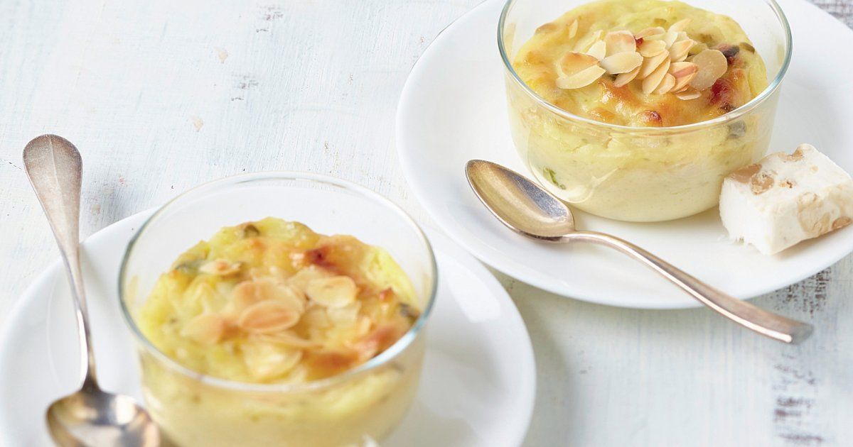 Petits flans au nougat, miel, amandes et pistaches buff.ly/37zHPui