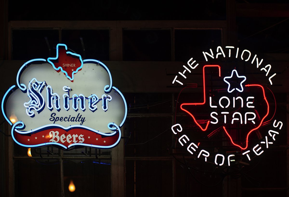 The Texas Quote of the Day finds the great Bill Porterfield describing a honky-tonk in Robstown, Texas back in the 1950s:

"Rob's Place itself was a long, low rectangle of a building, white slapboard, which faced U.S. 77 south of town. The club backed into a field of black gumbo,