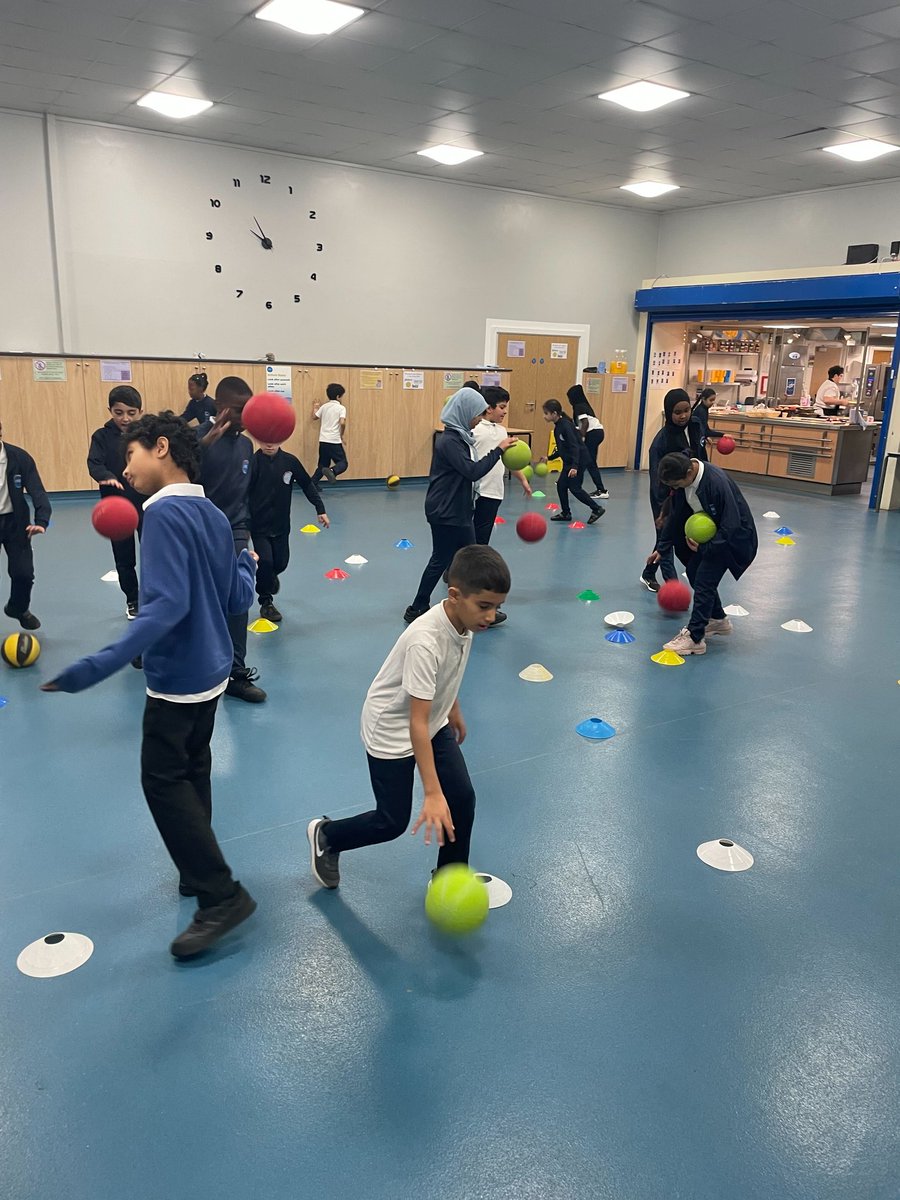 We love our Basketball session with <a href="/merseymavericks/">Mersey Mavericks</a> #SilasPE