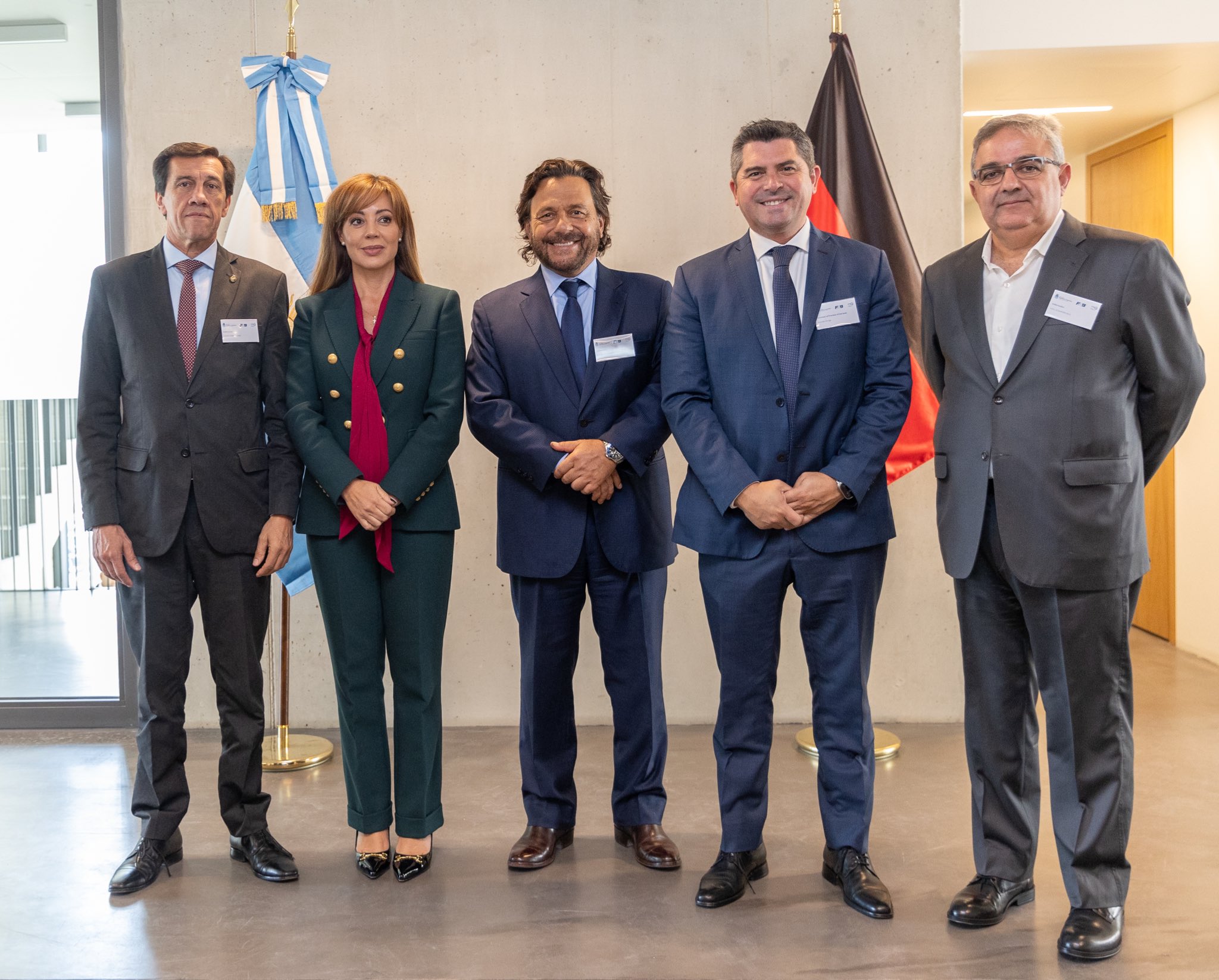 GFRJdLHWEAAY3Fx?format=jpg&name=large