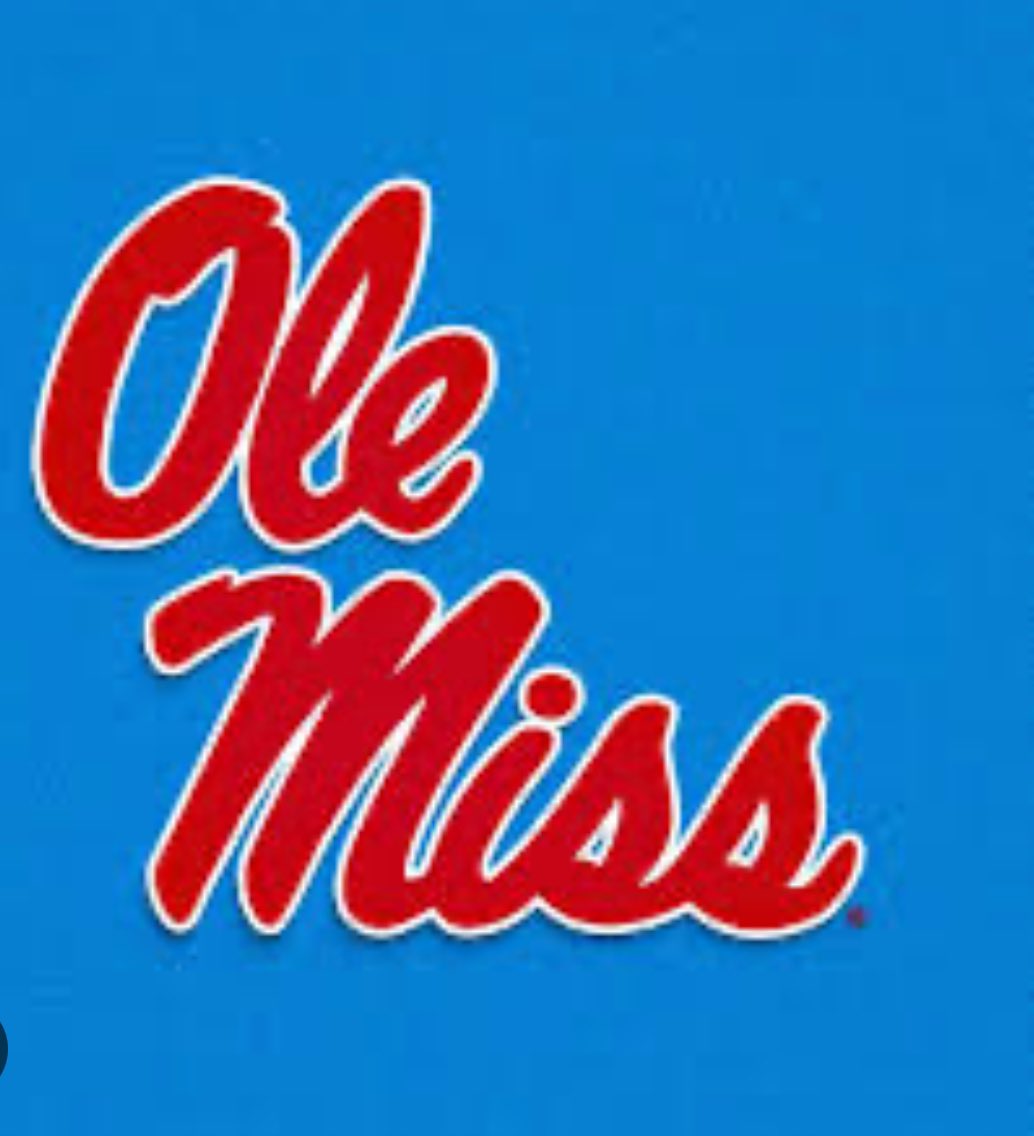 thegoar4's tweet photo. Blessed to receive an offer form ole miss.🔴🔵@CoachB_BROWN @OleMissFB @Lane_Kiffin @Bunkie_High @samspiegs @siickesst @b_humble15 @On3Recruits  @coach_hillman82 https://t.co/DXeRO82vk3