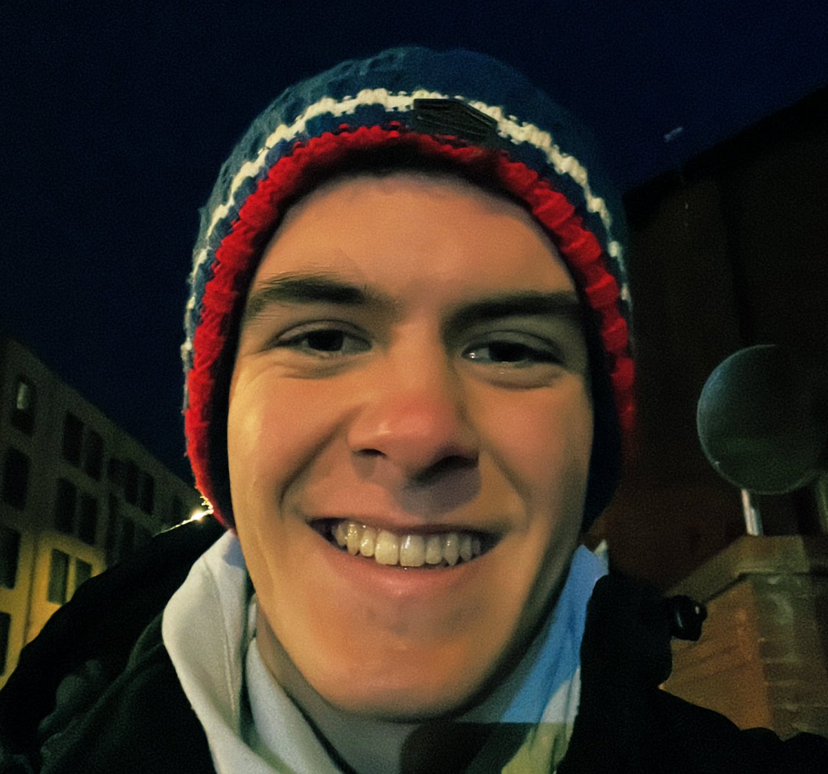 RobertoHollis9's tweet image. On my way to record the next episode of the @TFIT_POD #FPLCommunity ahead of #GW23 

It’s gonna be a cracker releasing later this evening with @fplchasing 👀

Do not miss it! 🫡
Follow our Spotify here: open.spotify.com/show/7GCcWvDwF…