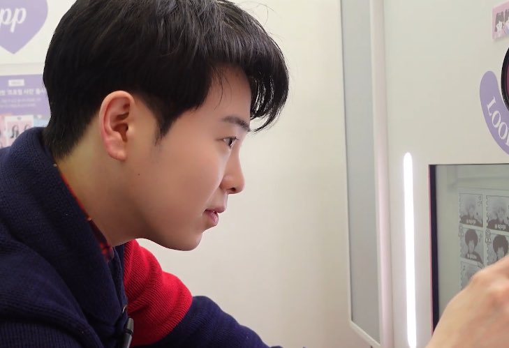 greenb_0919's tweet photo. 사진 선택하는 옆모습도 아 ㅋㅋㅋㅋㅋㅋㅋㅋㅋ
→ 생기 미쳐씀 ㅋㅋㅋㅋㅋㅋㅋㅋㅋ https://t.co/znlKWBF2dS