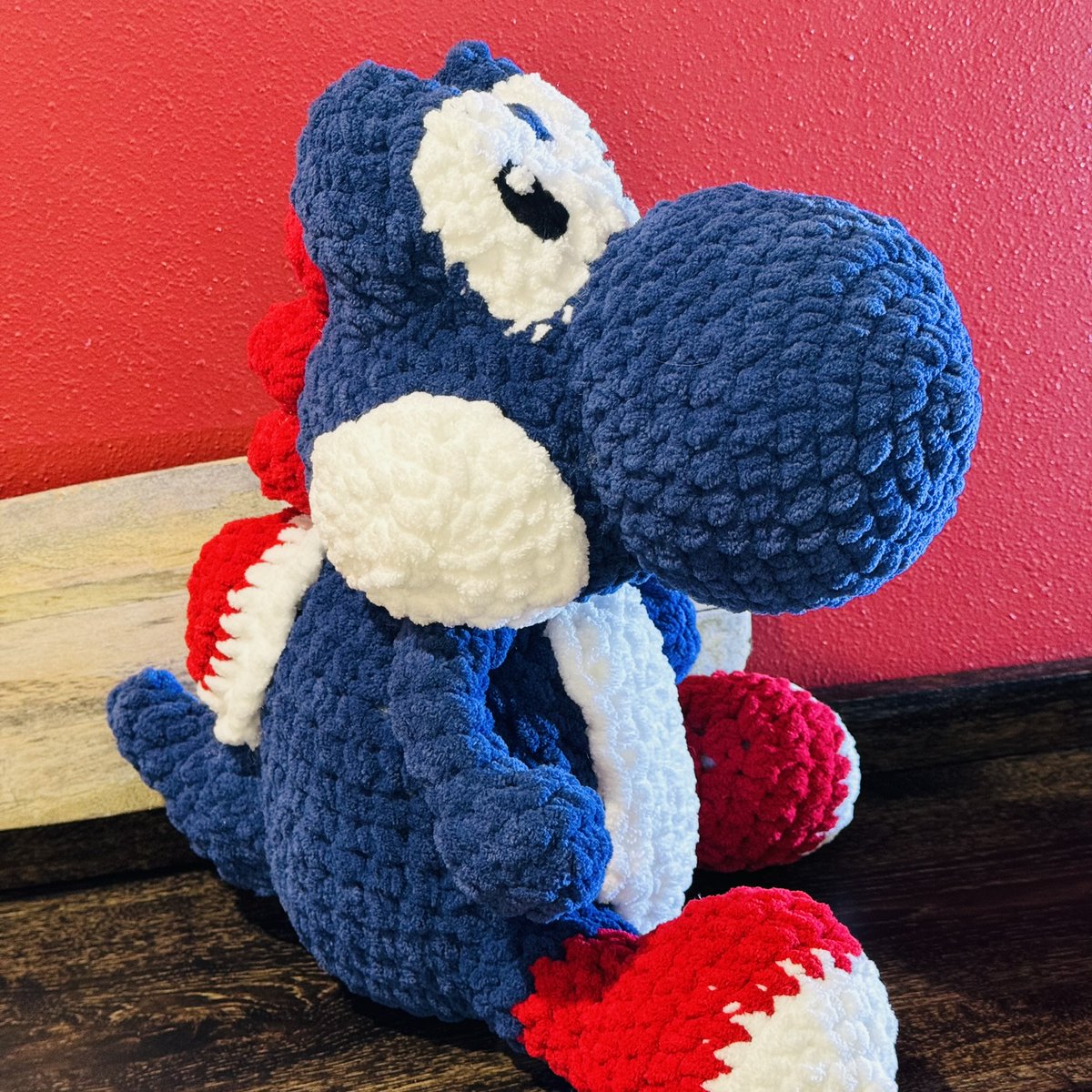 #Yoshi!!! 😍 My oldest made this for me for Christmas. Isn't he sweet! He is also a reminder that my baby is an #amazingartist. From her brilliant mind to a 3-D #crochet creation, what!?! She didn't get that gift from me.😜#mydaughterisanartist #writerslife #Godgivengift