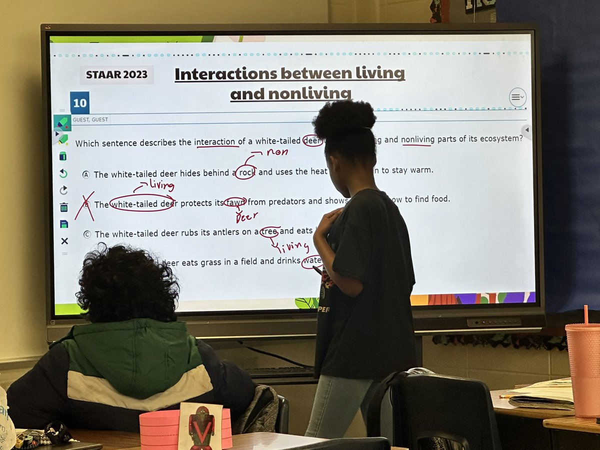 Amazing when a student can lead a Think Aloud in Science.  Great job to our 5th Graders and Teachers at @StehlikES_AISD.  #MyAldine #ScienceRising @AISDElemScience @STARS_902