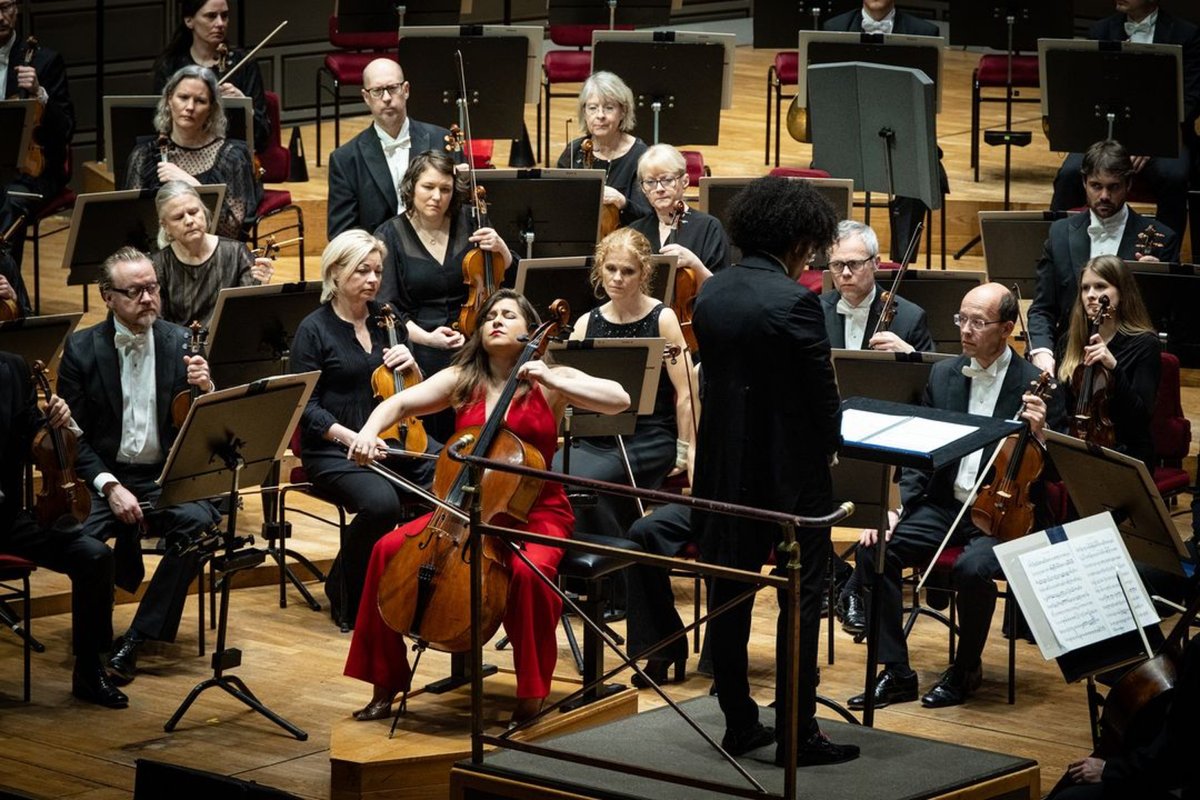 Wonderful to be back in Stockholm to lead the Royal Stockholm Philharmonic Orchestra in Barber's Cello Concerto with the wonderful @AWeilerstein and Strauss's 'Ein Heldenleben.' TACK!