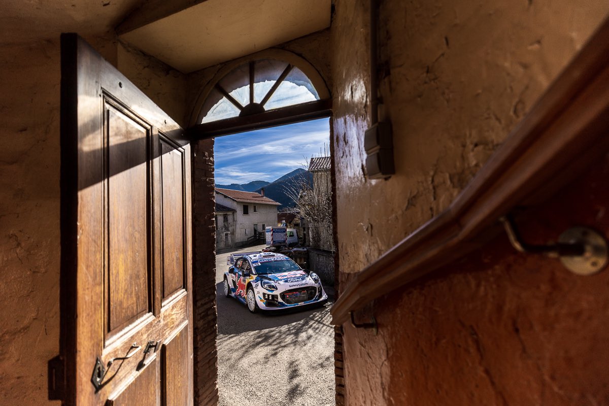 NikosKatikis's tweet photo. Et voilà… some frames from the first round of WRC, the legendary Rally Monte Carlo.
As always I tried to capture not only the pure action but also the ambience of the whole event!
See you in two weeks time in Sweden!
#rallypixels #wrc #canon https://t.co/77NGillqQX