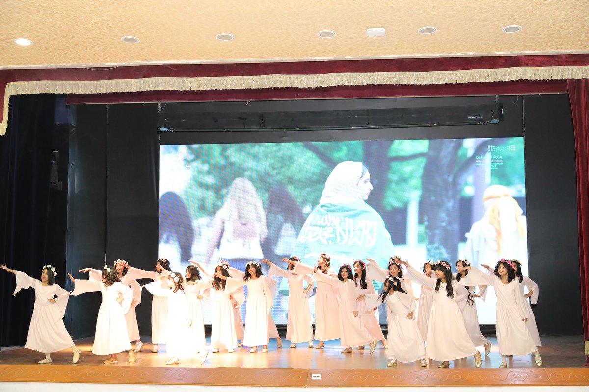 #صور |
شاهد: فعاليات مهرجان المسرح المدرسي على مستوى المملكة، والذي استضافته الإدارة العامة للتعليم بمنطقة نجران.
#تعليم_نجران