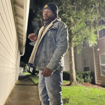 ZayTrue16's tweet photo. #NewProfilePic https://t.co/igfYGzGScp