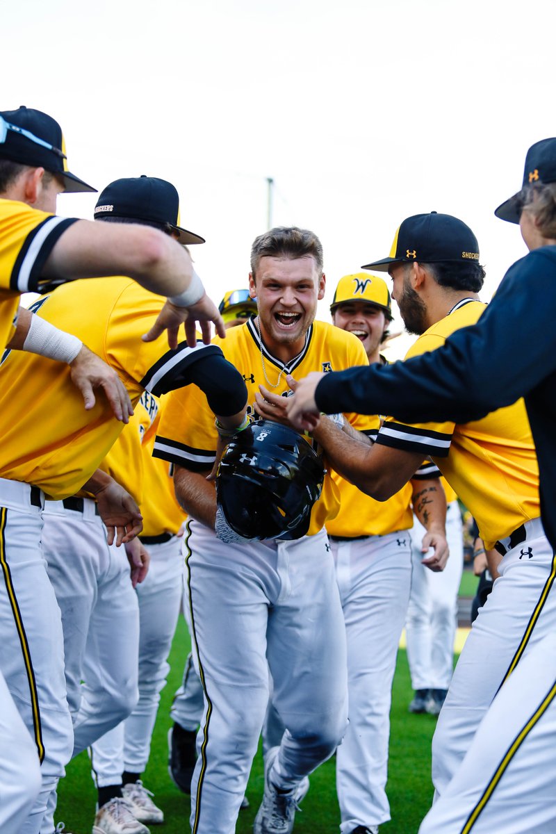 GoShockersBSB's tweet photo. February. Baseball season.

Let's rock 🤘 https://t.co/picm4ebxPu