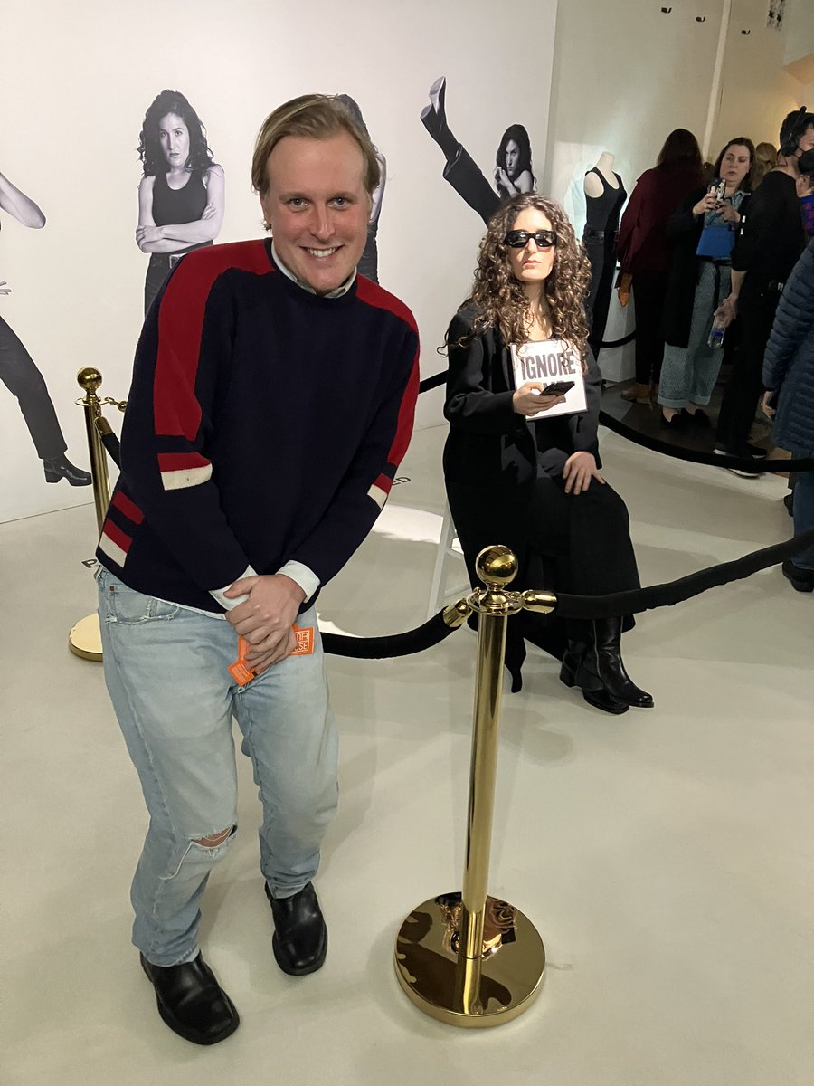 bejohnce's tweet image. 