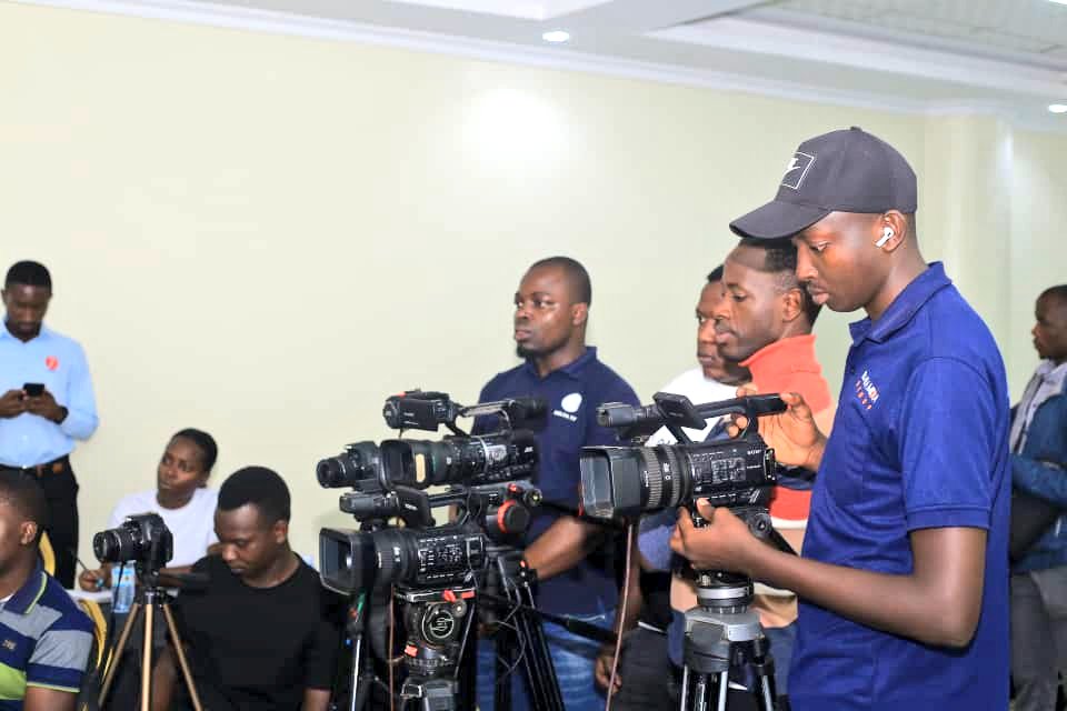 OmariaBosco's tweet photo. It's always great  to work with special people. I am privileged to serve at @USSSAOnline  
📸 by @jbmutebi22 https://t.co/lqa3jZEGDr