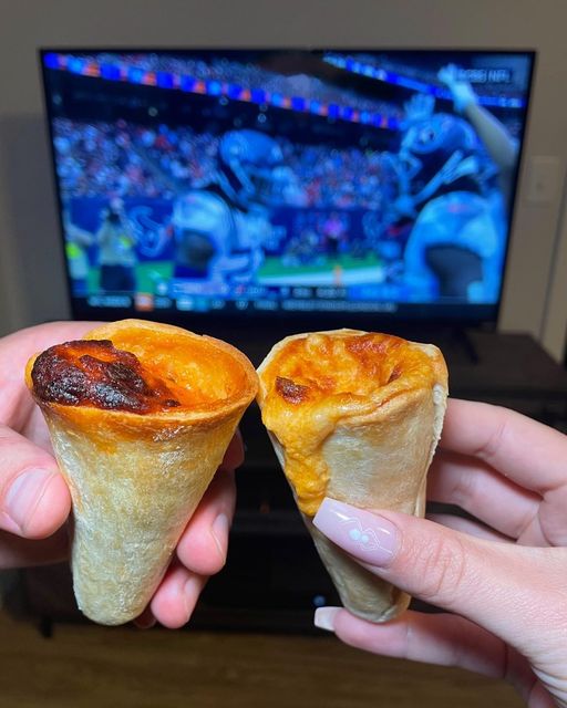 ChanksUSA's tweet photo. 🏈🍕 Super Bowl Special Alert!🍕🏈

Get ready to score BIG this Super Bowl with a sizzling 20% off deal! 

🌟 USE CODE: THEBIGGAME20 at checkout
📅 Offer valid until Feb 6th

Hurry, grab your deal before it's gone! 😁🍕🍦🏟🎉 https://t.co/sXAgzHJgAz