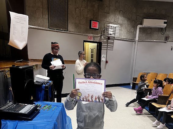 PS369YLE's tweet photo. Our lovely scholars celebrating their 4 month achievement of Perfect Attendance! Congratulations 🎉📆🥳

@NYCSchools 
@Csd7Bx 
@DOEChancellor 
#yleistheplacetobe
#YleIsThePlaceForMe https://t.co/Nnisvdm6XV