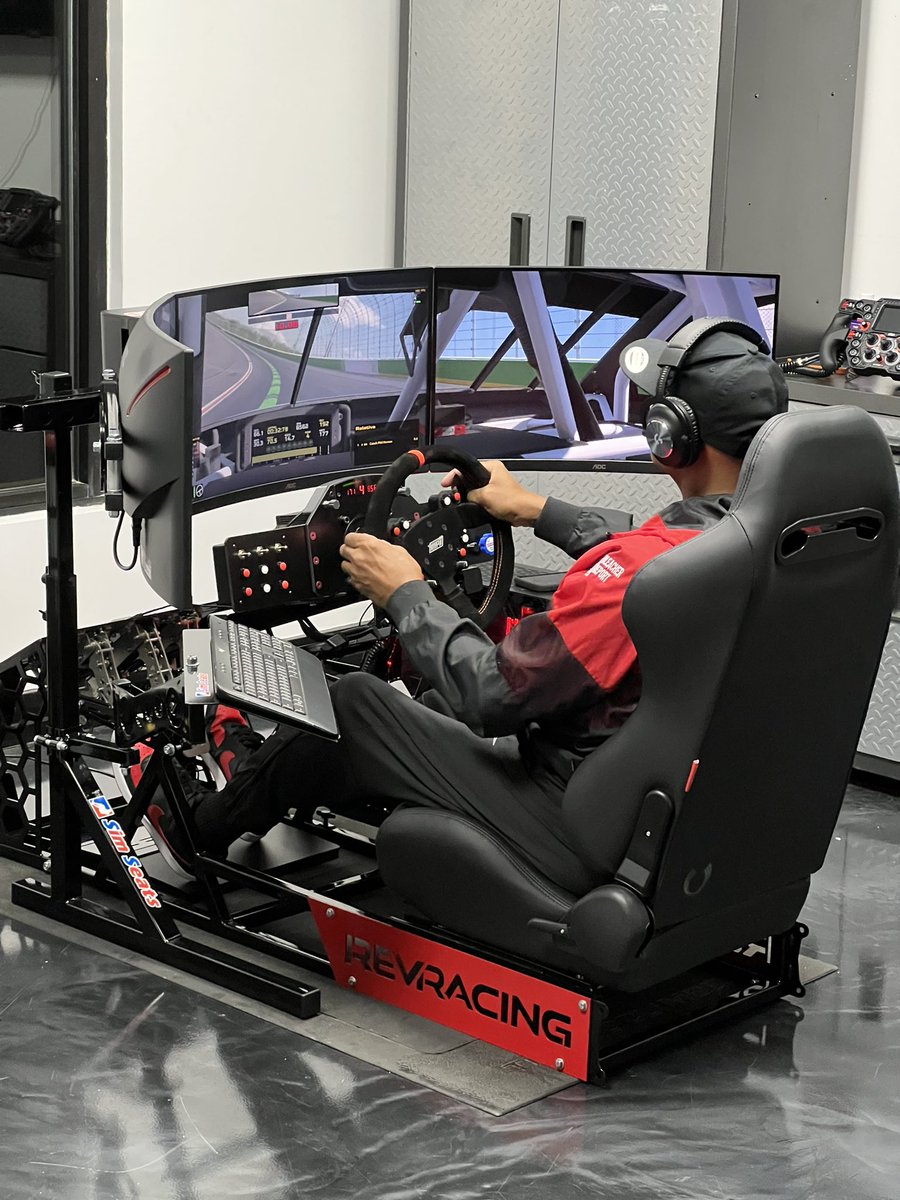 Excellent system designed with proper sim training in mind for the @RevRacin NASCAR #DriveforDiversity program drivers. Triple curved 32” monitors, Heusinkveld Ultimate pedals, VRS DD, button box with LED display, MPI and GSI formula wheel.