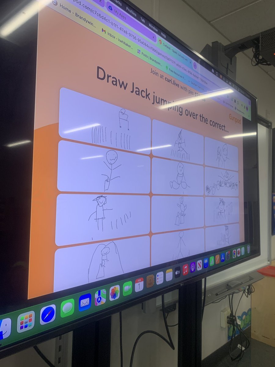 Jumped right in with <a href="/curipodofficial/">Curipod</a> today and my class was squealing with excitement! Thanks <a href="/ChrisYoungEDU/">Chris Young</a> for the PD yesterday.