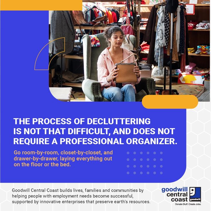GoodwillCoast's tweet image. ✨ Decluttering made cool and easy! Room-by-room, drawer-by-drawer—lay it all out, make the tough choices. Keep what sparks joy, donate the rest to Goodwill Central Coast. 🌈✨ Turn clutter into community gold and enjoy a peaceful, uncluttered home. 💙🏡 #DeclutterForGood