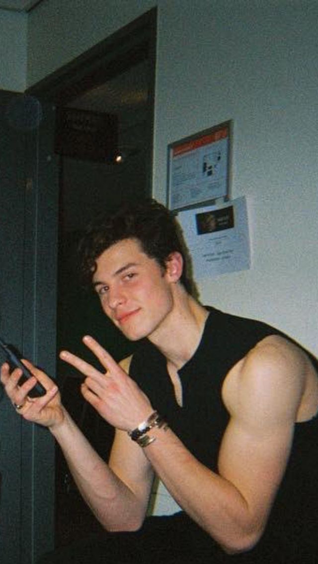 inawzajem's tweet image. Ten to dopiero wróci z mocnym pierdolnieciem.. czuje to w duszy #shawnmendes #mendesarmy