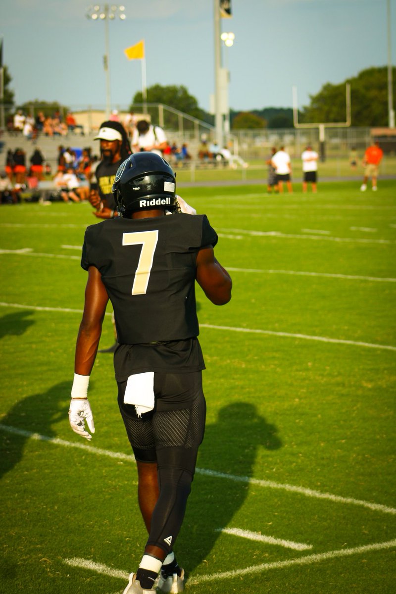 Signing February 7th✍️….where is 🏡?