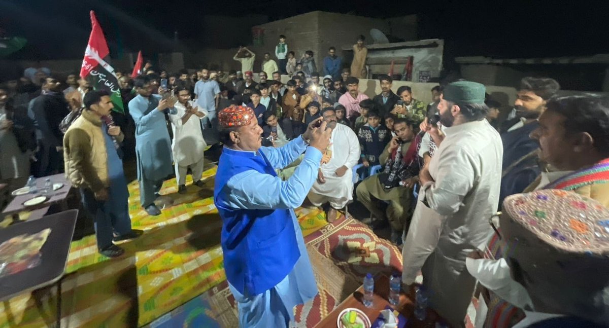 KaleriAshraf's tweet photo. PPP leader @rawalsharjeel arrived at Village Sher Muhammad Talpur UC 75 Chukhi for corner meeting regarding election campaign
#PS61MenTeerChalega #PS61 https://t.co/i1UXZcF2zX