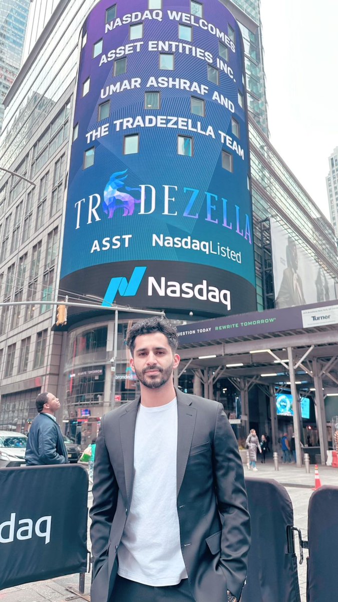 UmarAshraf's tweet photo. . @TradeZella at Nasdaq today. 

Thank you to my good friend @TheJasian https://t.co/wZGRVefXZH