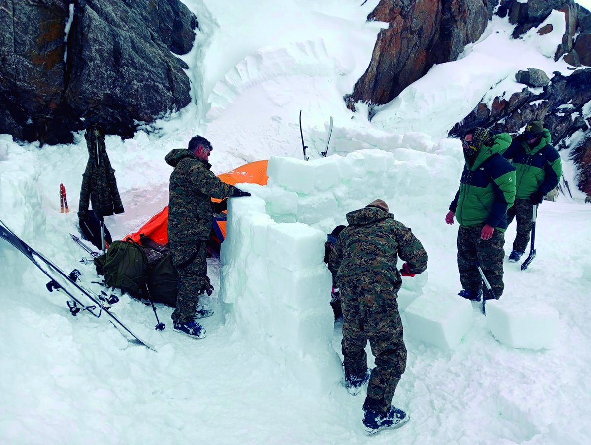 Si te gustan los desafíos y la montaña este #ArtículoRed es para ti 😉. Para terminar el día, te proponemos un completo reportaje sobre  la expedición del Grupo Militar de Alta Montaña #GMAM a la Patagonia chilena. #EMMOE_ET

🏔️ ¿Qué cumbre coronaron? ¡Descúbrelo! 
🧐