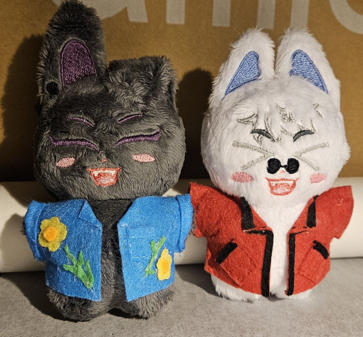 nolanmilk's tweet photo. #五夏 #10cm #10cm인형
at the beach :D 

inspo @Die__Suki___ https://t.co/AqOOQhHBPJ