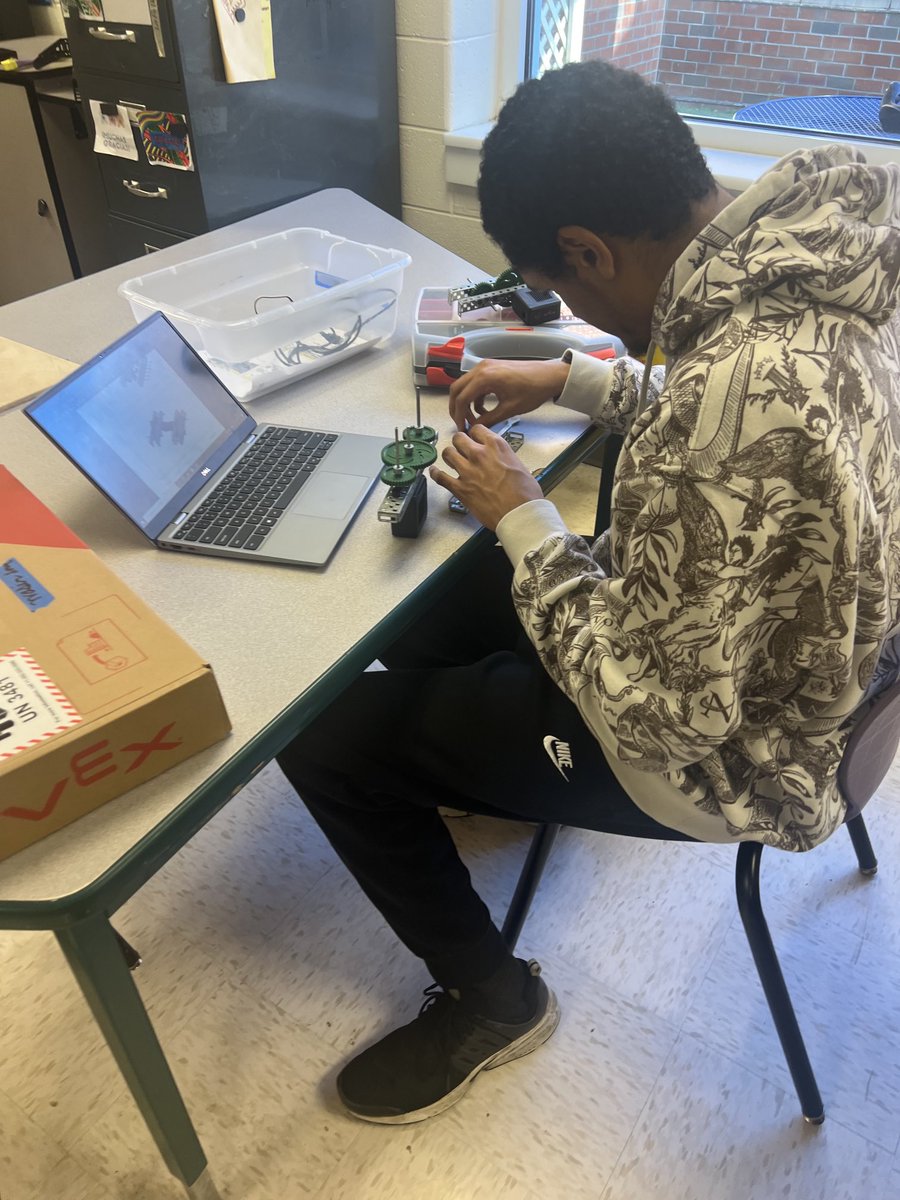 Essex High School tweet media