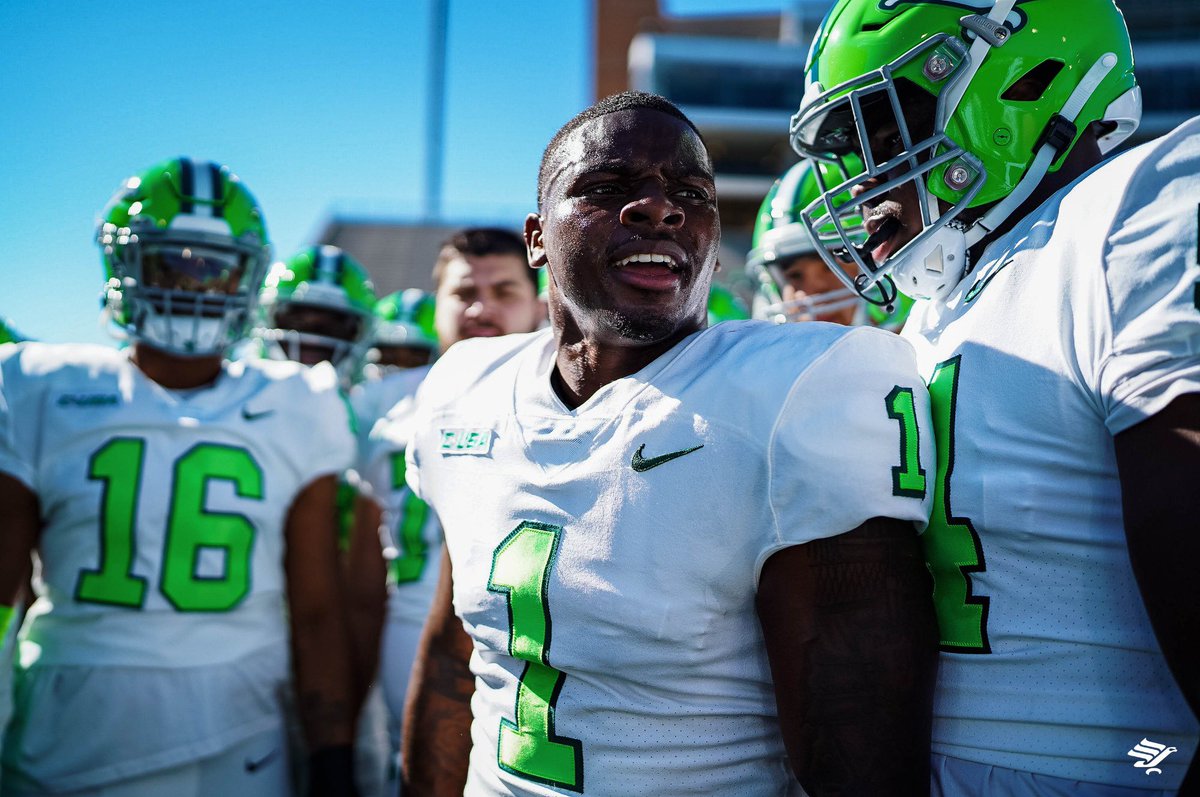 AGTG🙏🏾. After a great talk with @Coach_Kratch I’m blessed to receive my second offer from the University of North Texas. #gomeangreen @CoachSoderquist @coachgquick16 @CoachQuick1 @LufkinRecruit @CoachLambino @CoachVan_Horn